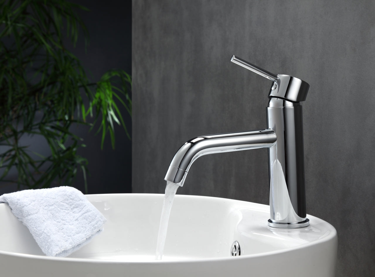 Aqua Rondo Single Hole Mount Bathroom Vanity Faucet – Chrome