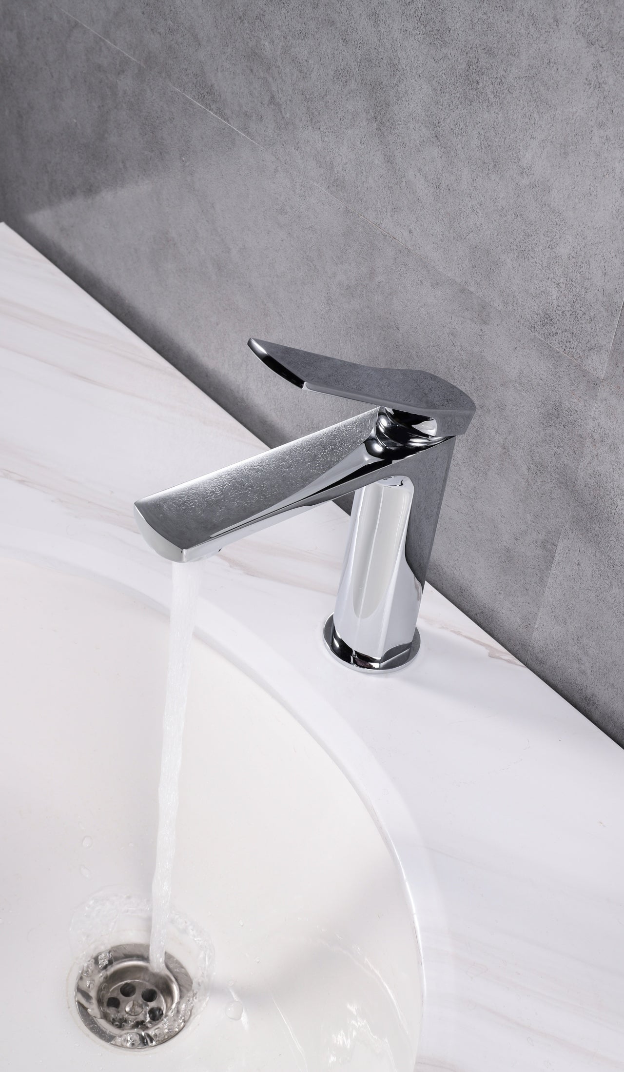 Aqua Balli Single Lever Bathroom Vanity Faucet – Chrome