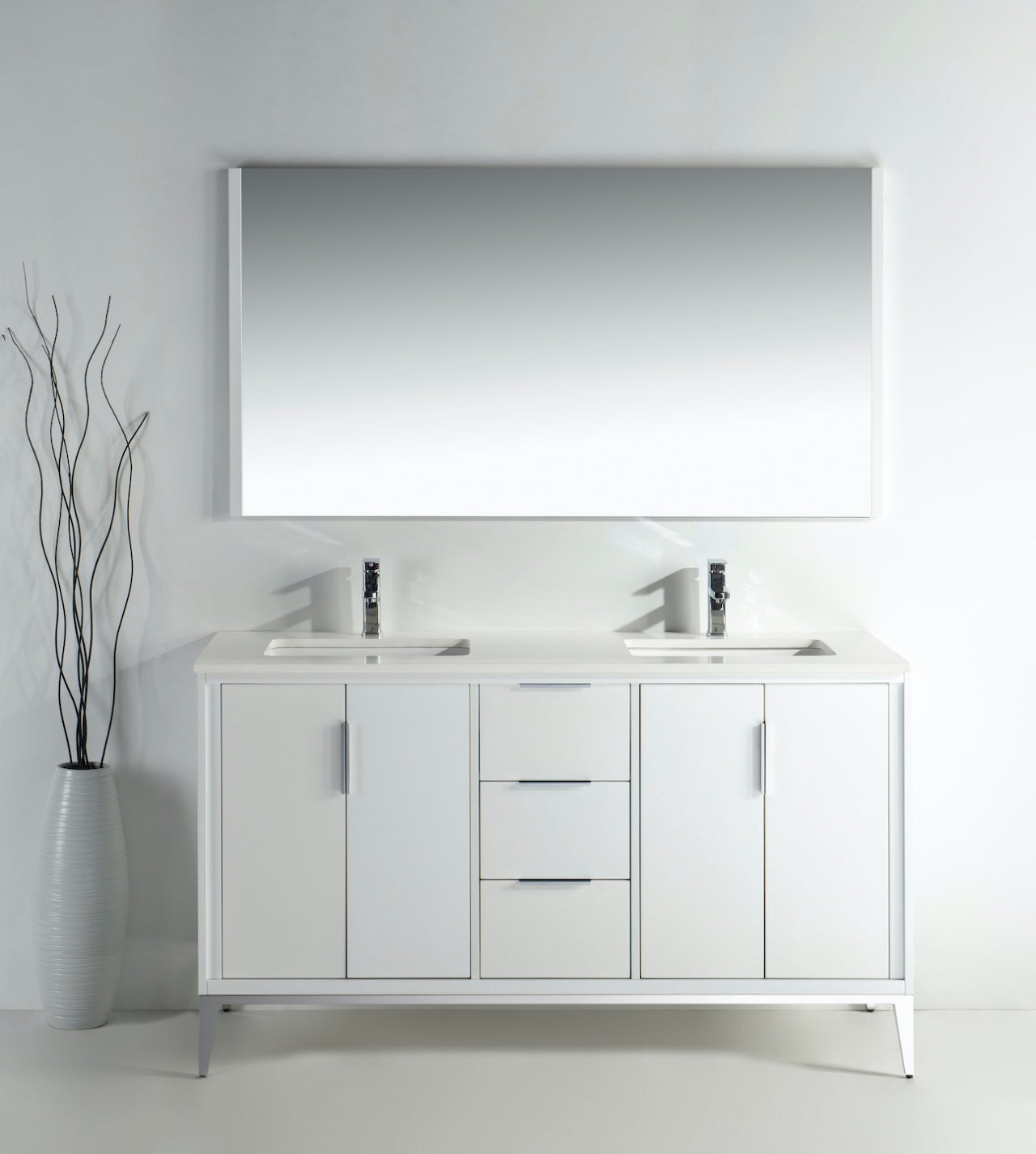 Divani 60″ Gloss White Vanity W/ Quartz Counter Top