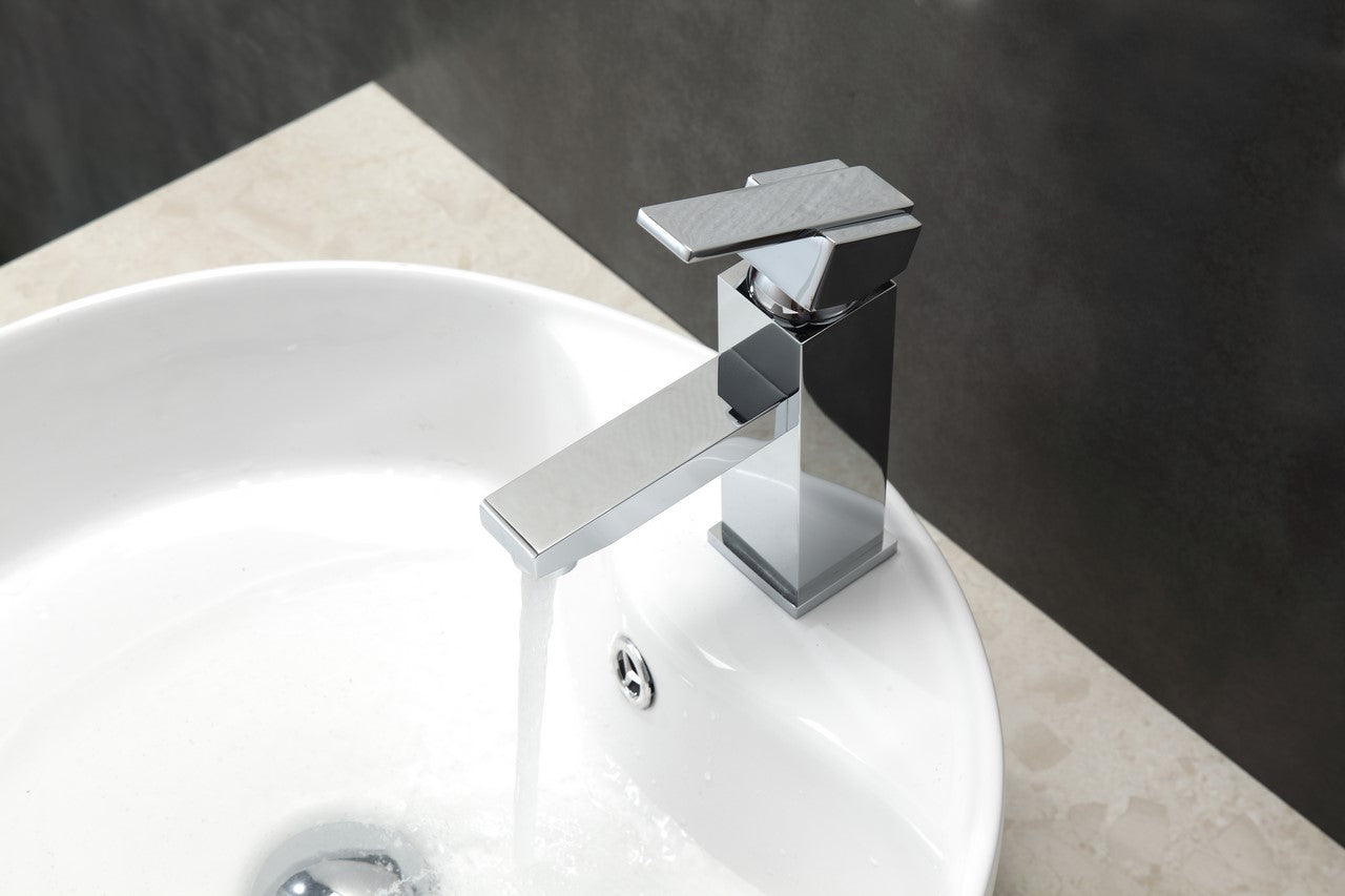 Aqua Piazza Single Lever Bathroom Vanity Faucet – Chrome