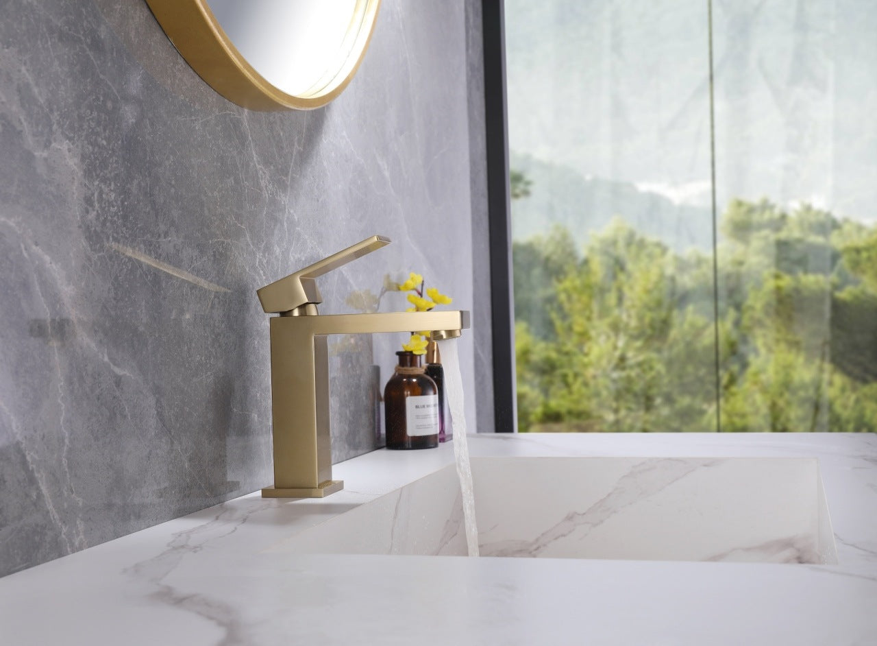 Aqua Kubo Single Lever Bathroom Vanity Faucet – Gold